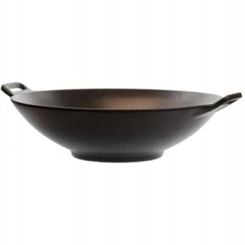 Cast iron wok