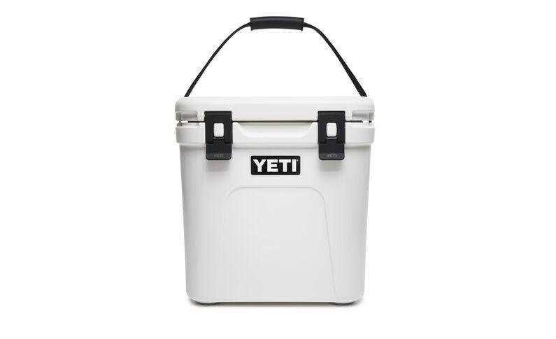 Roadie 24 Cool Box - White