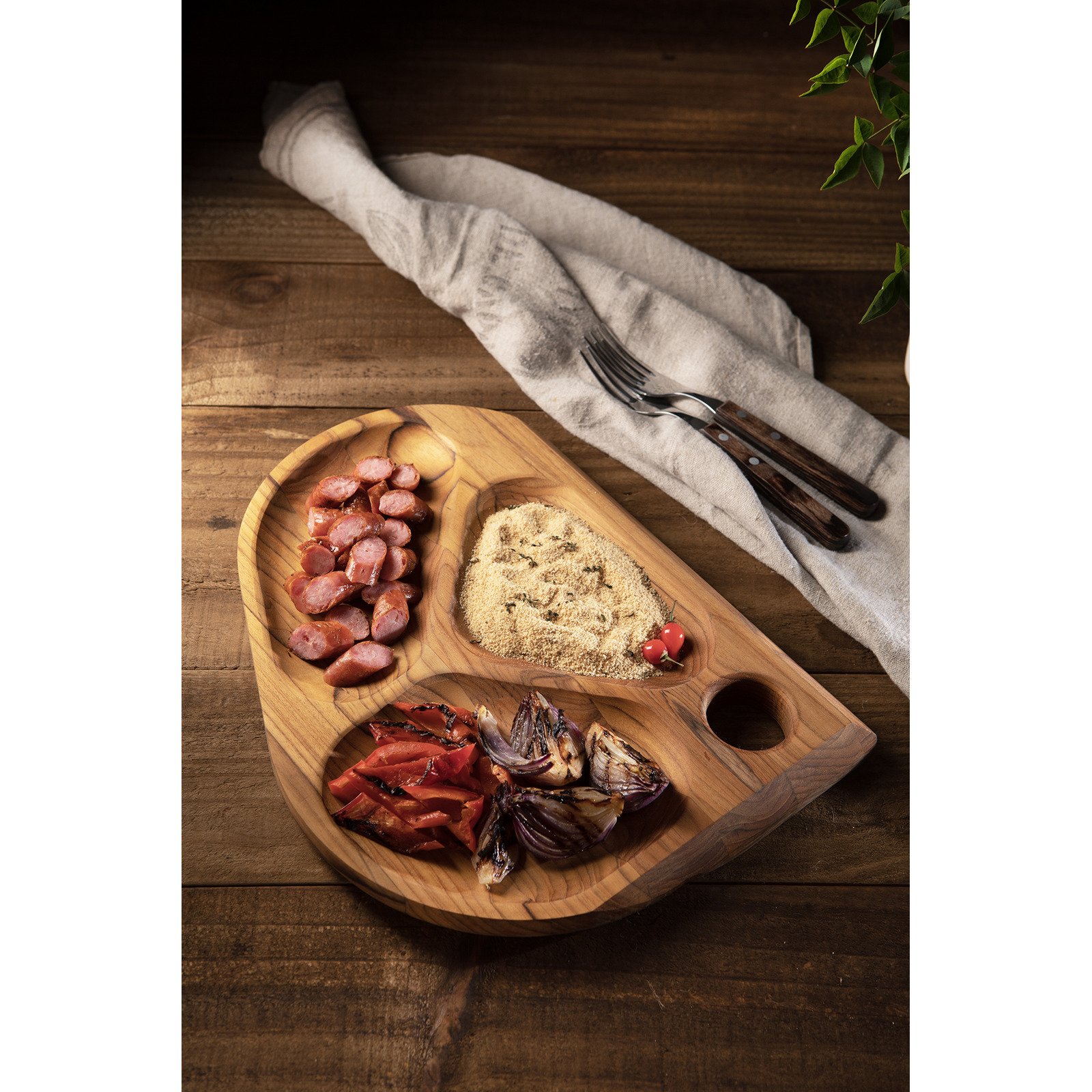 Tramontina Fol?um Snack Board in FSC Teak Wood with Oil Finish